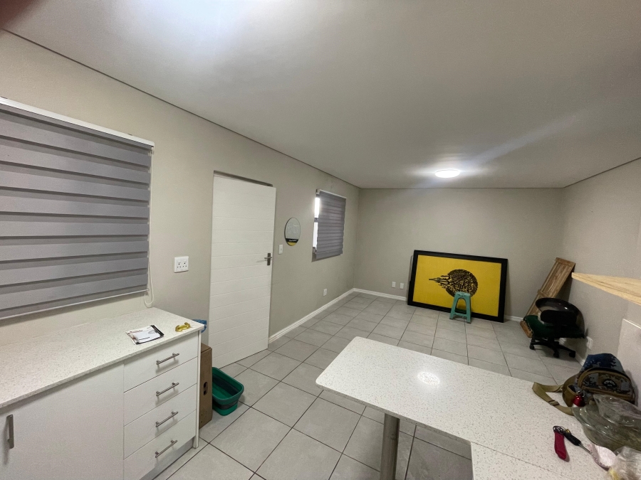 2 Bedroom Property for Sale in Ottery Western Cape